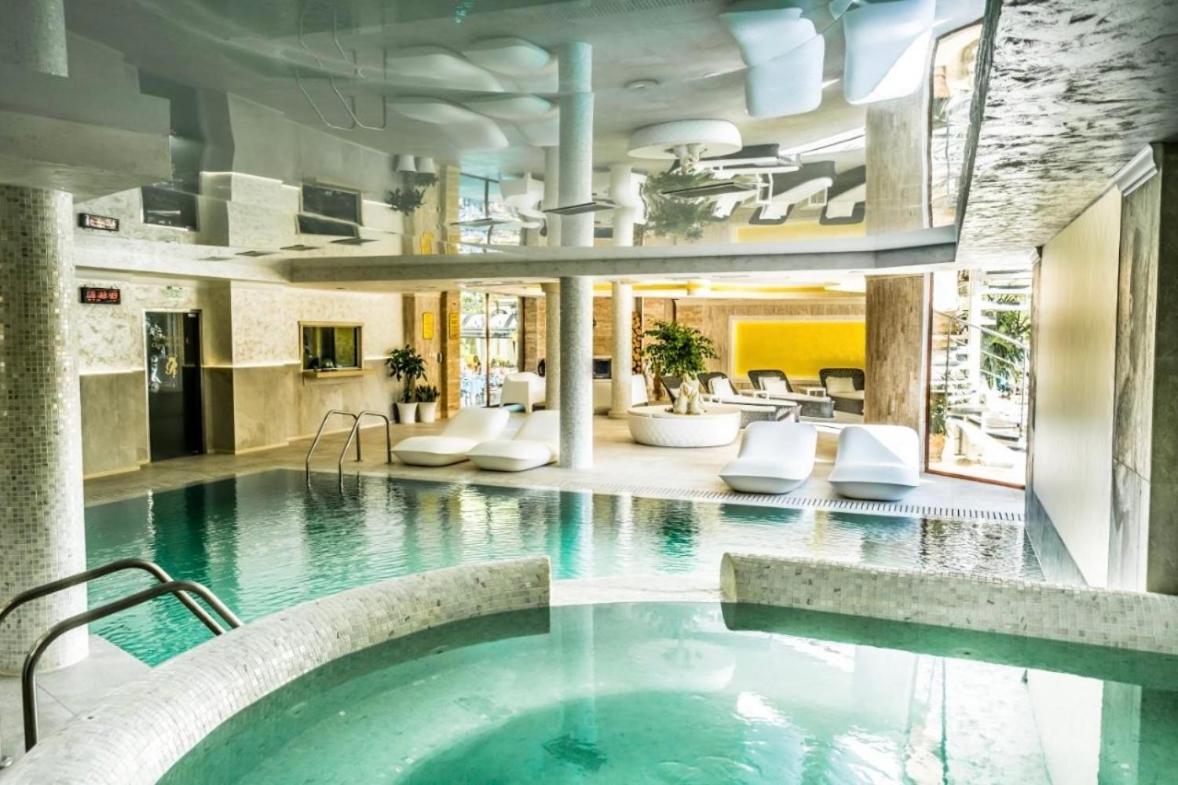 Luxury Apartment Rich 3 Velingrad Bagian luar foto