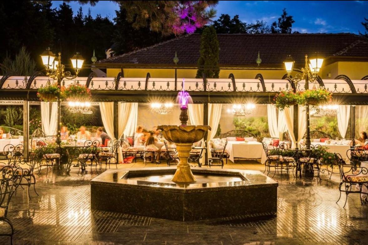 Luxury Apartment Rich 3 Velingrad Bagian luar foto